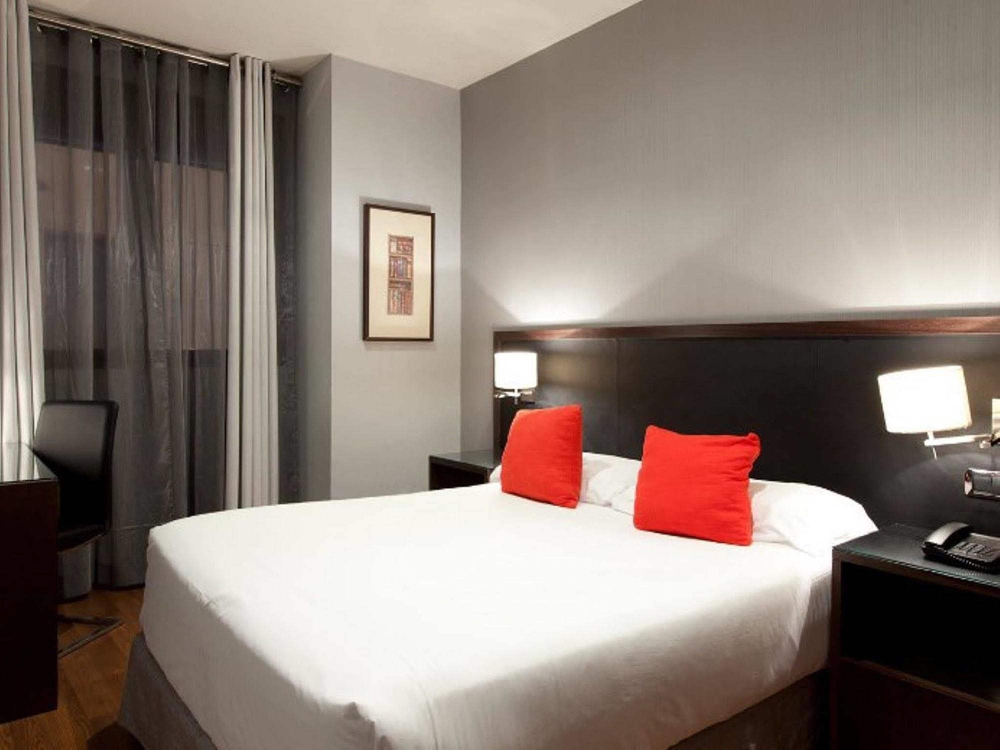 Suites Center Barcelona Kültér fotó